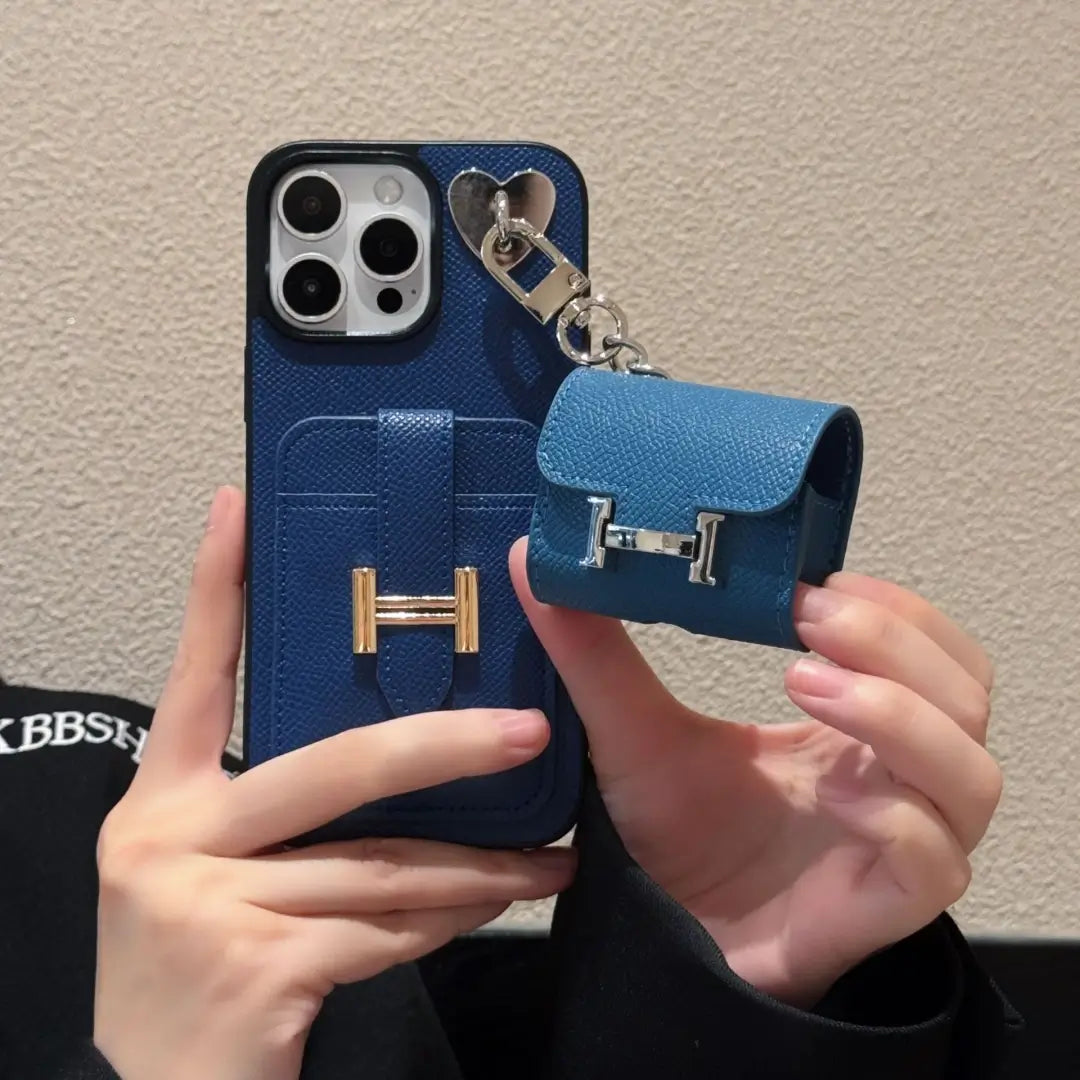 H iPhone Case +AirPods Case