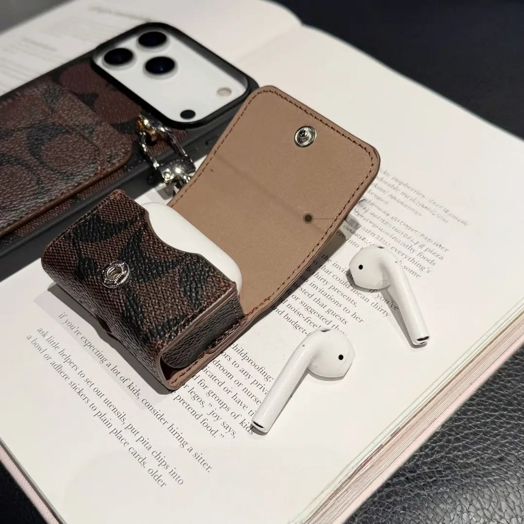 Coach iPhone Case +AirPods Case